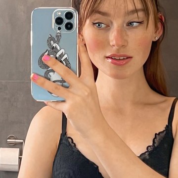 Lonneke van Krimpen - Screenshot and Social Media Collection in screenshot_2022 09 12 19 37 03 15_1c337646f29875672b5a61192b9010f9.jpg - hidden celebrity photo